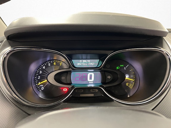 Renault Captur 17 of 28