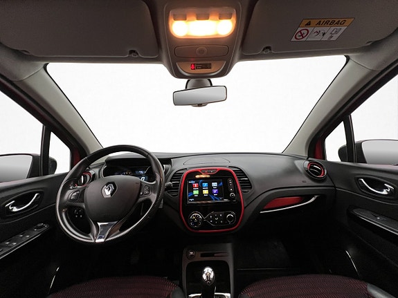 Renault Captur 13 of 28