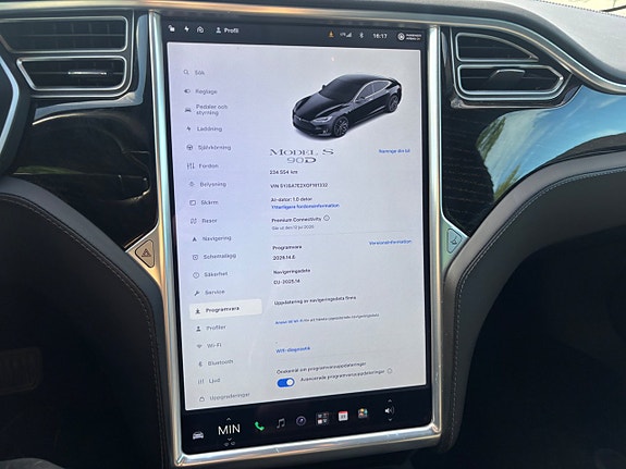 Tesla Model S 14 of 27