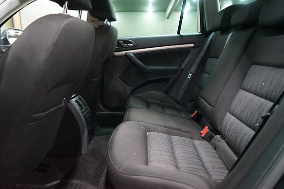 Skoda Octavia 11 of 16