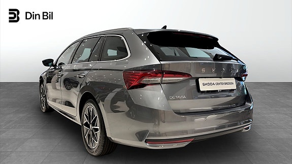 Skoda Octavia 5 of 5