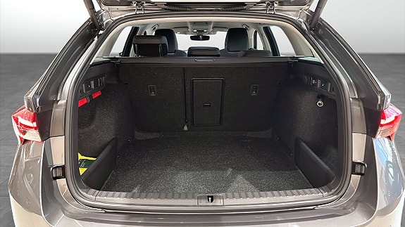 Skoda Octavia 12 of 12