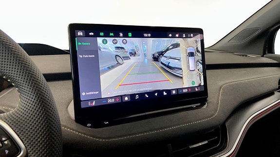Skoda Enyaq RS 21 of 26