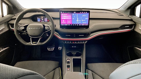 Skoda Enyaq RS 10 of 26