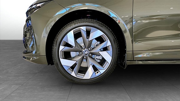 Skoda Enyaq RS 6 of 26