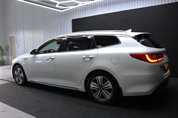 Kia Optima 4 of 5