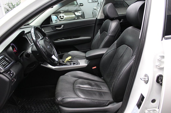 Kia Optima 9 of 25