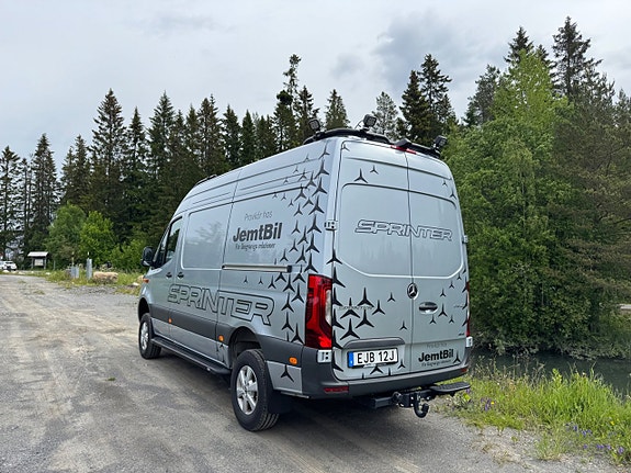 Mercedes-Benz Sprinter 319 5 of 14
