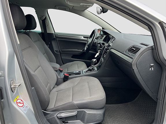 Volkswagen Golf I 19 of 21