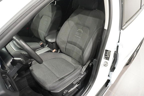Ford Focus 9 of 13