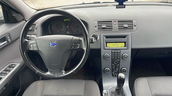 Volvo V50 10 of 10