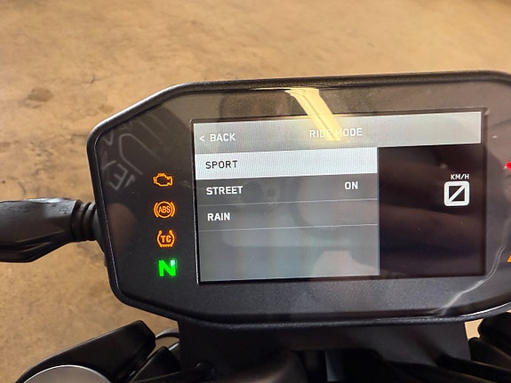 KTM 790 Duke 6 of 7