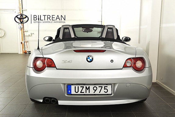 BMW Z4 4 of 5