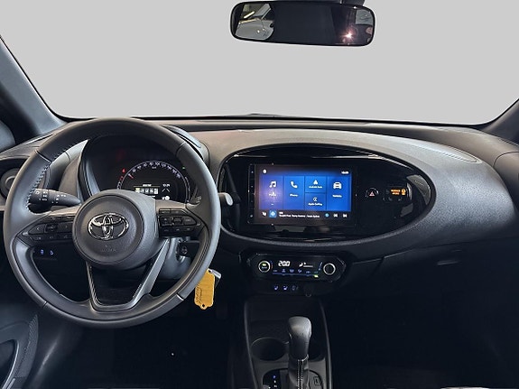 Toyota Aygo X 12 of 19