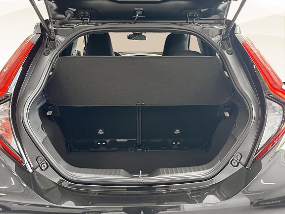 Toyota Aygo X 13 of 19
