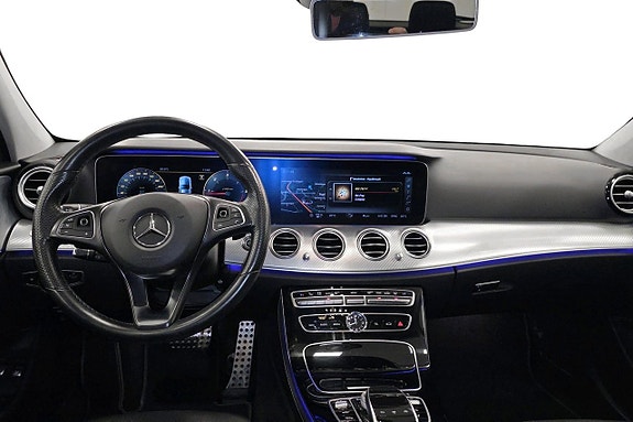 Mercedes-Benz E220 d 9 of 17