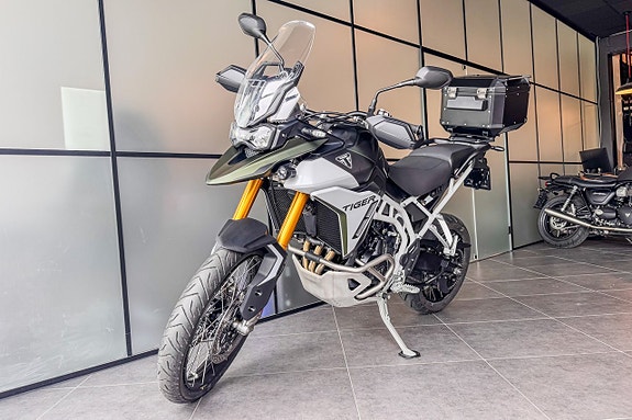 Triumph Tiger 900 Rally Pro 2 of 5