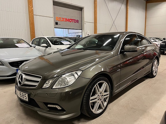 Mercedes-Benz E250 6 of 15