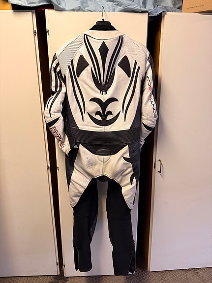 Product image 2 of 24