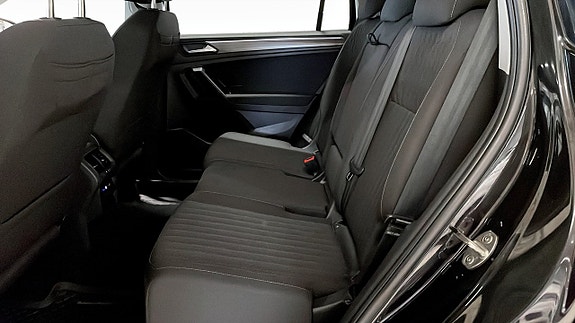 Volkswagen Tiguan Allspace 11 of 19