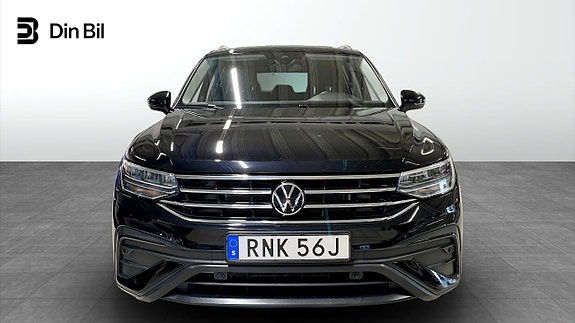 Volkswagen Tiguan Allspace 4 of 5