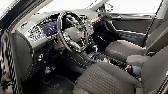 Volkswagen Tiguan Allspace 7 of 19