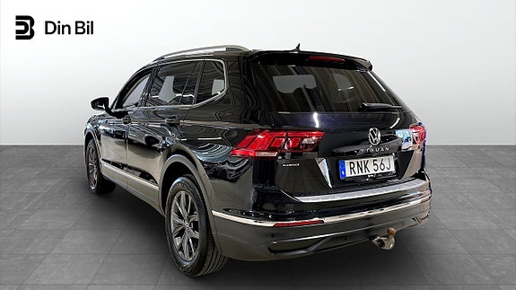 Volkswagen Tiguan Allspace 3 of 5