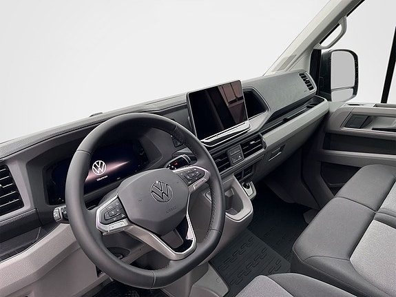Volkswagen Crafter 11 of 12