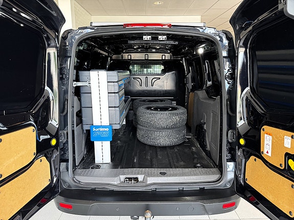 Ford Transit Connect 6 of 12