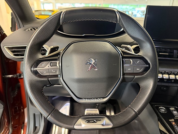 Peugeot 5008 9 of 15
