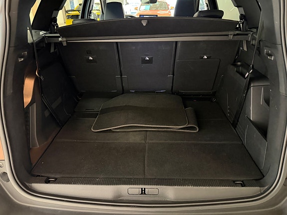 Peugeot 5008 5 of 5
