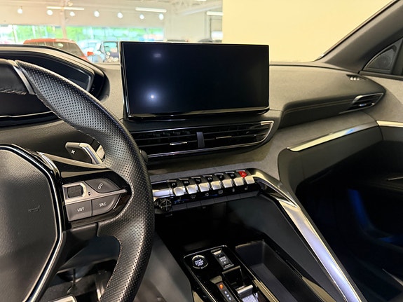 Peugeot 5008 7 of 15