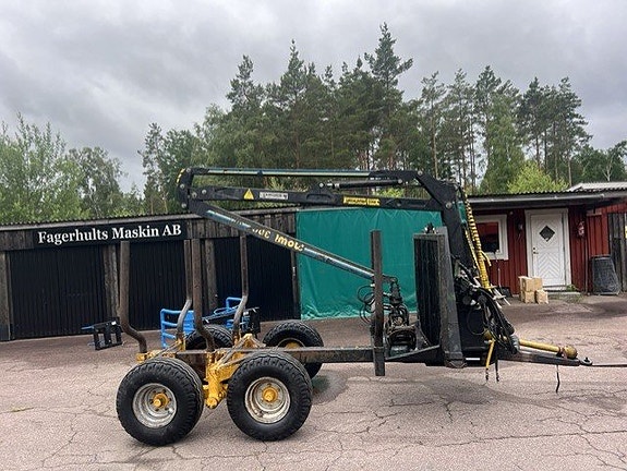 Skogsvagn Mowi 300 -01