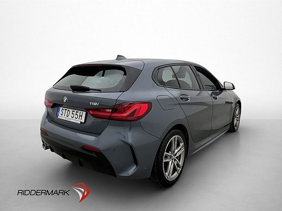 BMW 118i 5 of 5