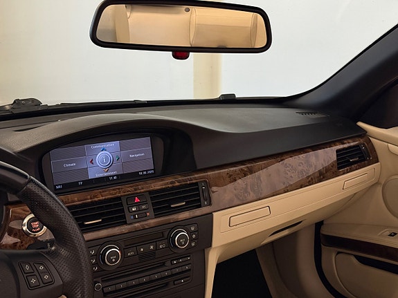 BMW 335i 14 of 20