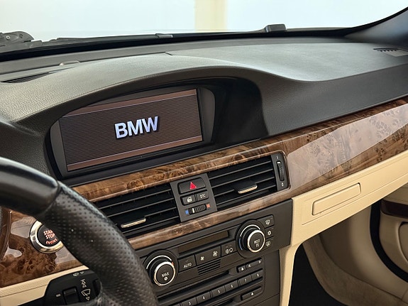 BMW 335i 13 of 20