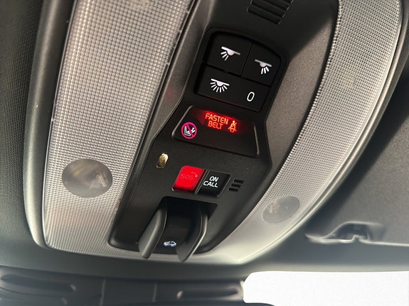 Volvo XC60 27 of 30