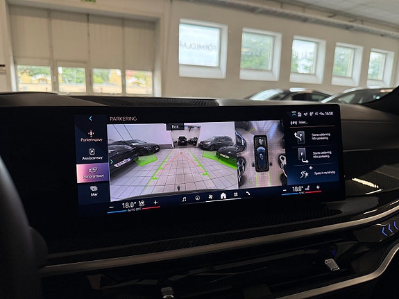 BMW X7 17 of 30