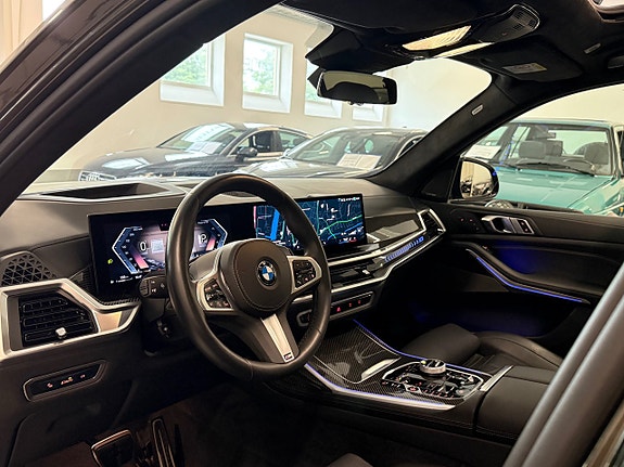 BMW X7 10 of 30