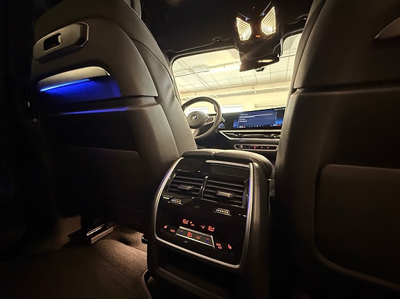 BMW X7 26 of 30