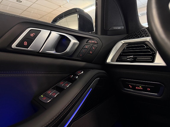 BMW X7 11 of 30