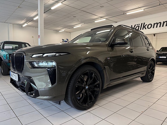 BMW X7 7 of 30