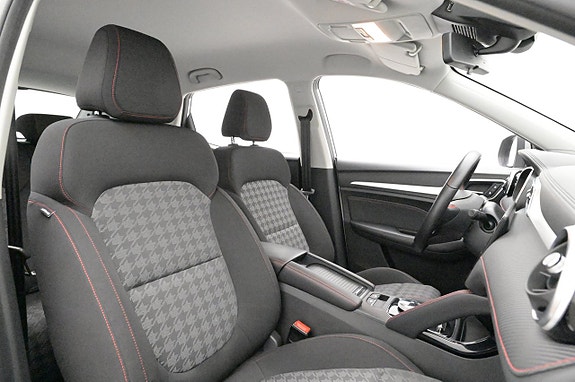 MG ZS 13 of 27
