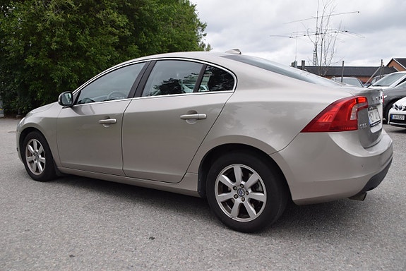 Volvo S60 6 of 19