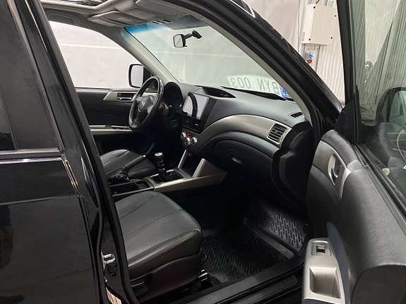 Subaru Forester 2.0 D tackluka 6 of 10