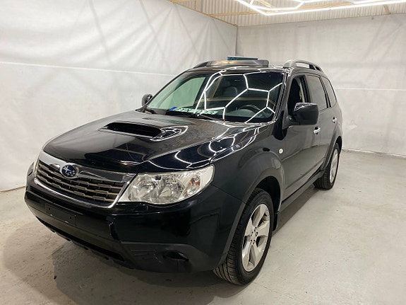 Subaru Forester 2.0 D tackluka 2 of 5