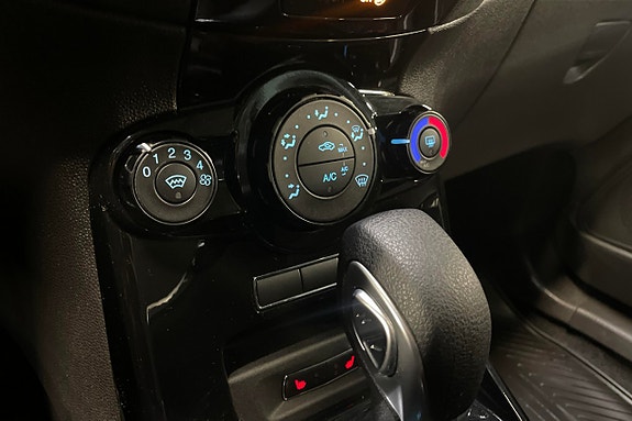 Ford Fiesta 20 of 26