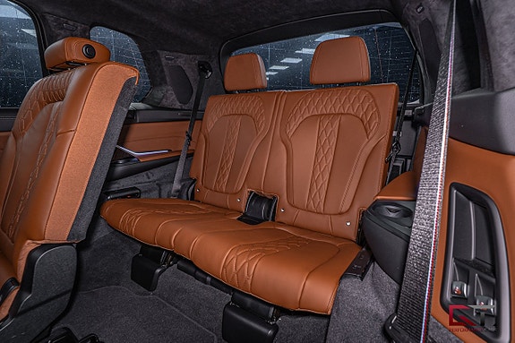 BMW X7 23 of 25