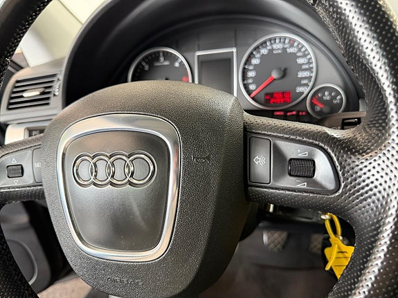 Audi A4 12 of 20