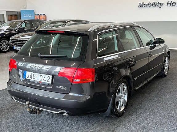 Audi A4 5 of 20